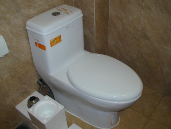 茂名疏通马桶的公司电话